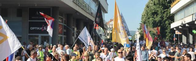 Arhiv: Na skupu „Sve se vidi na Vidovdan“ prisustvovalo 5.700 građana