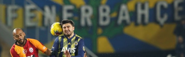 Fener i bez Perotija u pobedničkom ritmu