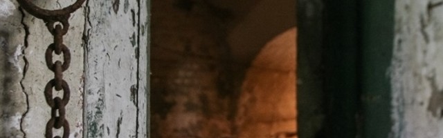 Ovde su bili smešteni većinom politički zatvorenici koji su morali da kopaju region u kamenu i nad kojima su se monstruozno iživljavali