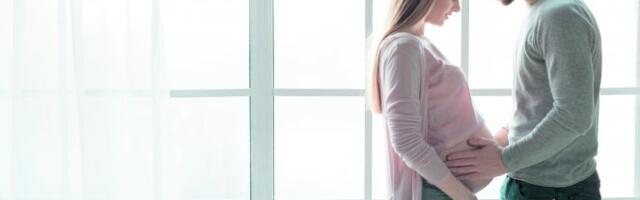 RFZO IMA NOVOSTI KOJE SE ODNOSE NA MUŠKI STERILITET! Vantelesna oplodnja i za OVE parove!