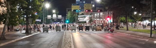 Deo niške opozicije nakon hapšenja studenata: “Decu vam nećemo dati“