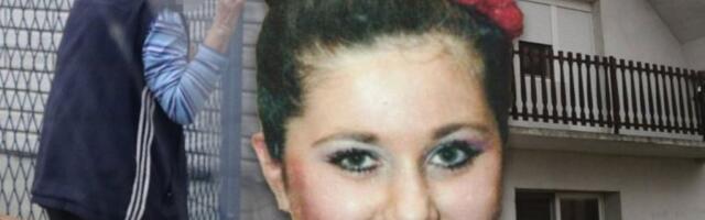 DETE NAM JE USMRTILA ZVER! Ispovest bake ZVERSKI UBIJENE Tamare Ivanović (13) kod pruge u Batajnici pre dve decenije: "Otac i majka su joj umrli od tuge za njom!"