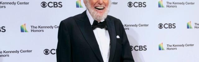 Vek osmeha i borbe: Kako je Dik Van Dajk pobedio poroke, siromaštvo i vreme da bi postao stogodišnja legenda