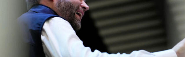 Мушкарац из Охаја оптужен за претње смрћу Џеј Ди Венсу