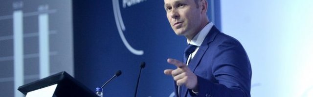 SINIŠA MALI ODGOVARA NA PITANJA GRAĐANA sutra od 8 časova ujutru!