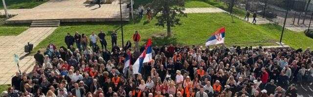 SINIŠA MALI KRENUO NA SVENARODNI SKUP: Uvek uz našeg predsednika Aleksandra Vučića i politiku koju on zastupa