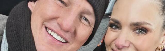 "Nemaš srama. Znala si da ima troje dece sa Anom. Kako si mogla?": Trudnu Ester URNIŠU na mrežama (FOTO)