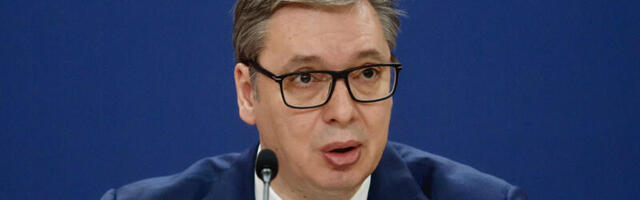 PREDSEDNIK VUČIĆ SE OBRATIO VOJSCI SRBIJE &quot;Čuvar slavne tradicije srpskog naroda, oličenje hrabrosti, časti i odlučnosti u borbi za slobodu&quot;
