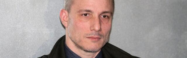 BRUTALNO Naš glumac prepravio zvanje Mike Aleksića! (FOTO)