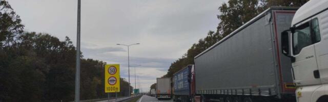 Kamioni stoje tri sata na Batrovcima i Šidu