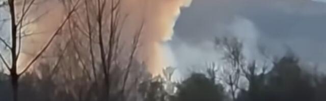 Vatrena stihija pravi haos kod Beočina! Dim kulja na sve strane, ne vidi se prst pred okom