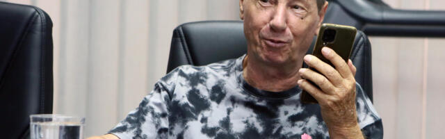 Moka u transu: Slavnić i Stefan Karić napravili šou uz čuveni hit (VIDEO)