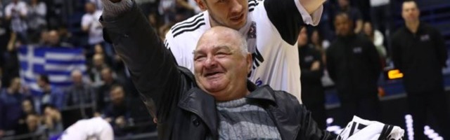 UMRO MIŠA TUMBAS: Tužan kraj najvećeg navijača Partizana