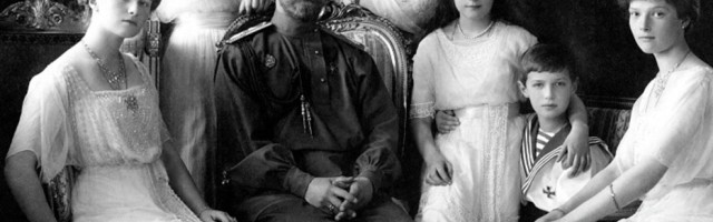 Da li su Romanovi satvarno ubijeni? I ako jesu, zašto su im kosti rasute po svetu? (FOTO)