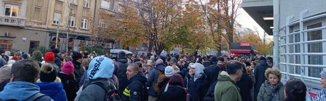 Roditelji učenika Pete: Odluka o izmeštanju đaka doneta bez konsultacije s nama