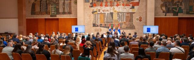 Brže i efikasnije ostvarivanje prava: Počele obuke zaposlenih za rad na platformi u sistemu SOZIS