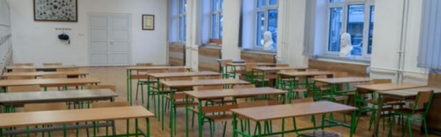 У средњим школама и гимназијама предвиђено 71.614 места