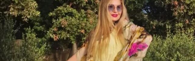 Ovaj frajer sin je naše glumice - zaprosio je njenu koleginicu, a ona ga nije odbila: "Čuvala me je kada..."