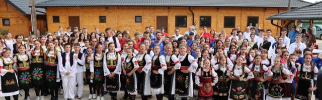 Velika Plana otvorila vrata mladima iz dijaspore: Počeo letnji kamp