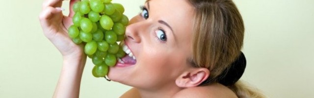 NAPUNITE SE ENERGIJOM: Osam razloga da svakog dana jedete grožđe
