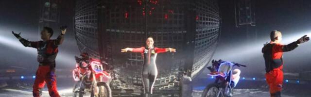 TRAGEDIJA U CIRKUSU U ITALIJI: Akrobata poginuo pred publikom, vratolomija na motoru završila kobno! (FOTO)