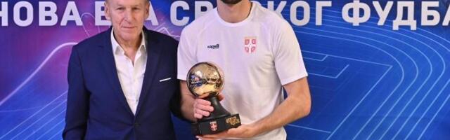 "PRIZNANJE KOJE NEMA CENU" Strahinja Pavlović emotivan posle nagrade koju je dobio od Fudbalskog saveza Srbije!