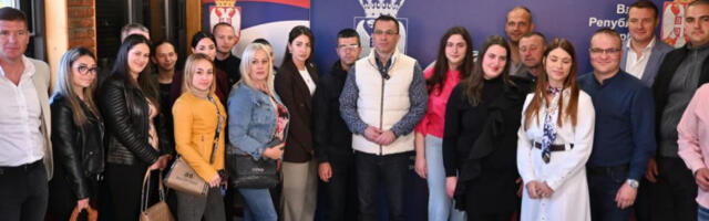 Милићевић у Лесковцу: Разговор са младима доноси резултате