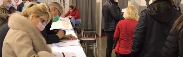 Ujedinjeni protiv kovida: Vakcinacija stranaca ne postoji nigde u svetu