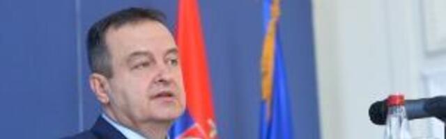 Дачић: Србија треба да буде јединствена, напади на Вучића наносе штету држави