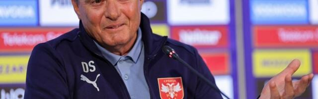 Stojković na pitanje o ostavci: Malo niste normalni! (VIDEO)