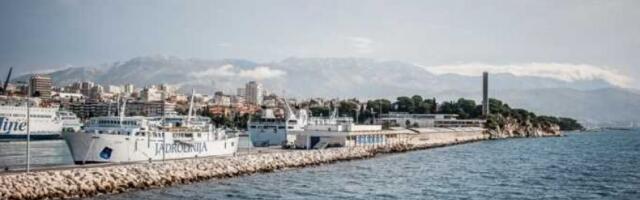 Grupa mladića u Splitu napala dvojicu državljana Srbije