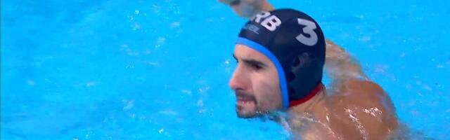 Au, kakav gol Rašovića: Delfini muče Crvenu furiju!