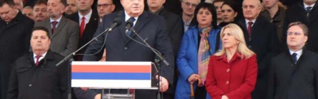 Zvaničnici RS čestitali Vaskrs pravoslavnim vernicima i patrijarhu Porfiriju