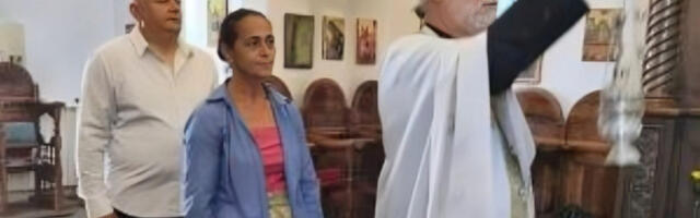 DRŽAVLJANKA TURSKE PREŠLA U PRAVOSLAVLJE U SRPSKOM MANASTIRU: Durden juče na krštenju dobila ime Biserka, danas se prvi put pričestila