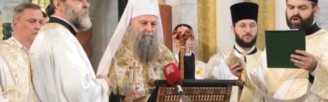 DANAS JE SPASOVDAN: Litiju predvodi Porfirije,  a evo KO ĆE NOSITI ČASNI KRST