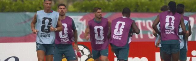 Ronaldo i saigrači uz člana stručnog štaba: Portugaliju pogodila velika porodična tragedija