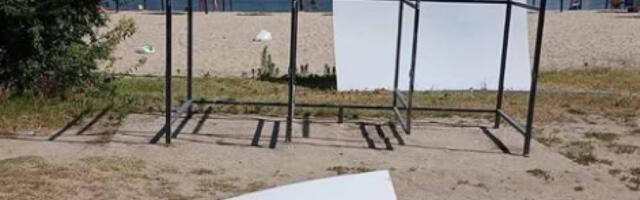 Tužan prizor na gradskoj plaži: I ovo im je smetalo