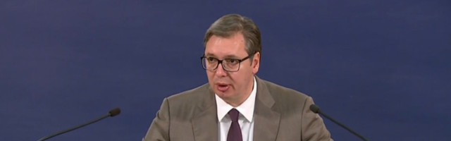 Vučić najavio novo povećanje plata i penzija