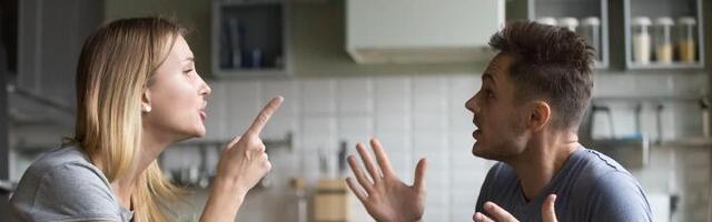 Pet rečenica kojima polako, ali sigurno uništavate brak