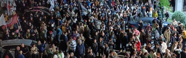 Studenti zvanično podneli zahtev Skupštini u vezi RTS-a: Evo do kada će trajati protest
