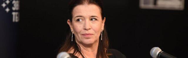 NELA MIHAILOVIĆ DOBITNICA NAGRADE "ŽANKA STOKIĆ": Svaka glumica priželjkuje ovo najlepše priznanje!