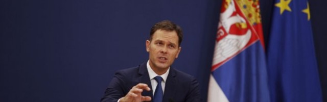 DOBRA VEST ZA ZAPOSLENE U ZDRAVSTVU Mali: Danas će im biti uplaćen po 10.000 dinara novčane pomoći