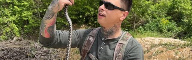 INFLUENSER IZ BOSNE UHVATIO VELIKOG POSKOKA! Kad vidite šta radi sa zmijom naježićete se (VIDEO)