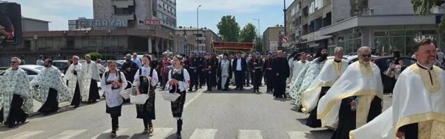 U Kragujevcu obeležena slava Stare crkve uz gradsku litiju (FOTO)