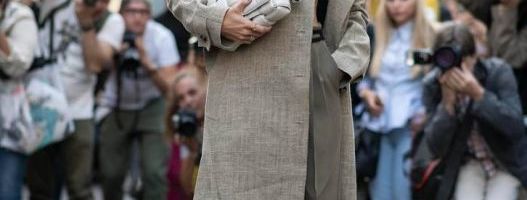 Vodeći modni trik za stilizovanje pantalona i sandala