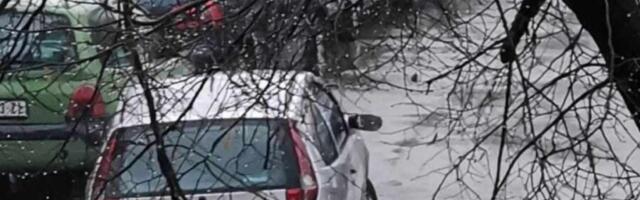 Kada ćemo naučiti da parkiramo i zašto nikad? Novi stilovi uparkiravanja u Nišu