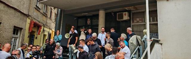 Rezultat protesta – puštena sedmorica uhapšenih