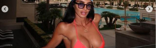 Da li je ona najseksi supruga fudbalera? Jovana je zavela Bambija Tošića, a kada vidite njene fotke biće vam jasno i kako! (GALERIJA)