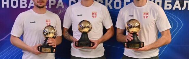 FSS DODELIO VREDNA PRIZNANJA: Zlatne lopte za Luku Jovića, Sergeja Milinković-Savića i Strahinju Pavlovića