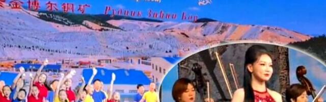 "Tamo daleko" u čast Vučića: Predsednik kod Sija na večeri (VIDEO)